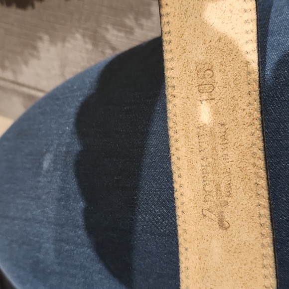 Adoppia Vita Women belt. Leather and silver tone hardware size 105. - Picture 4 of 5